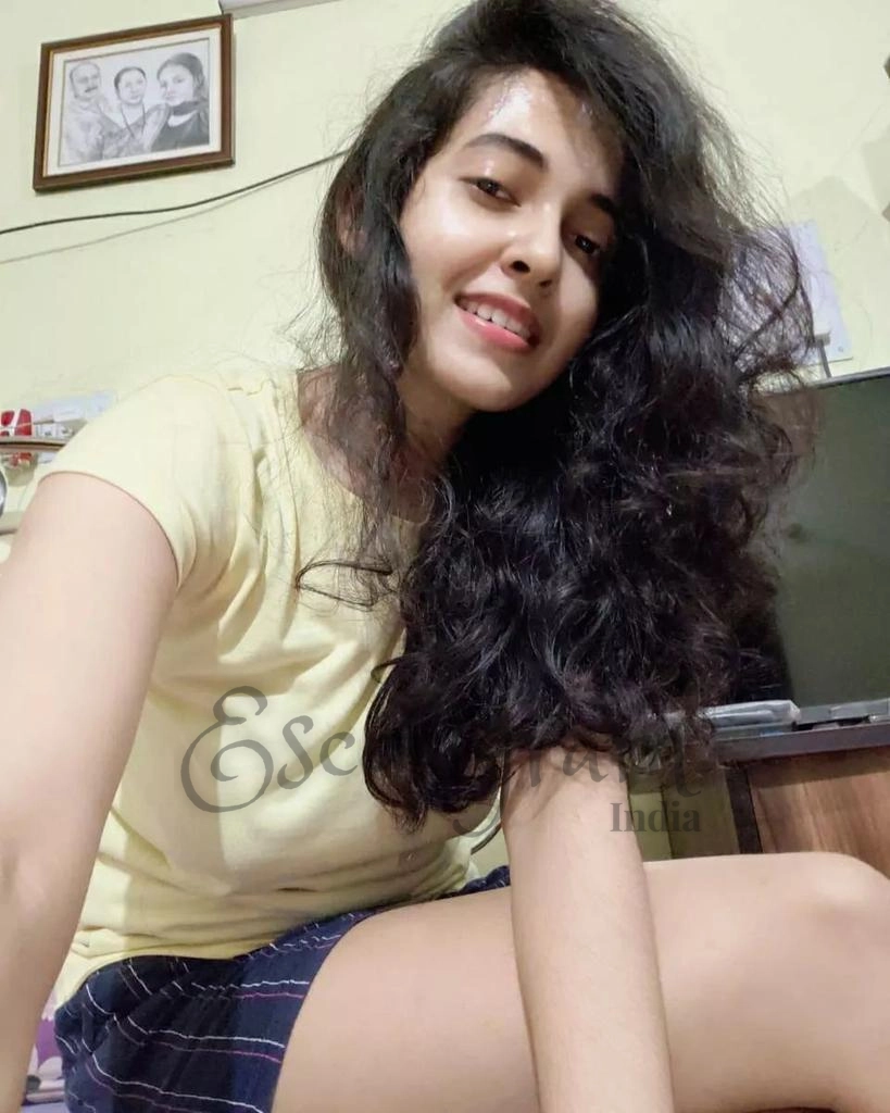 Call Girl Hyderabad - Pallavi