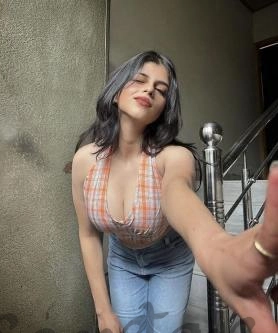 Call Girl Hyderabad Tina