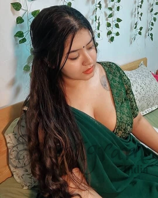 Call Girl Hyderabad Yashika